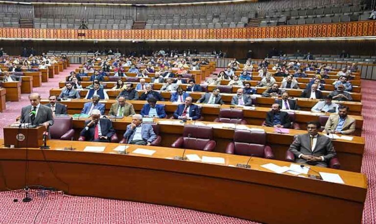 27th Amendment from CPE lens | Political Economy