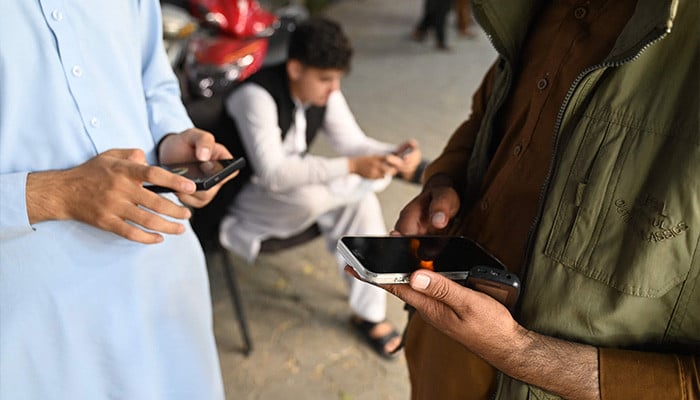 Afghanistan reels from 48-hour telecom blackout