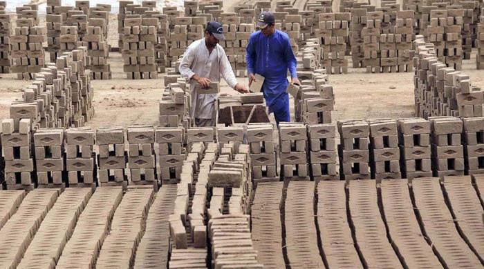 Bridging skill gaps: tackling unemployment in Pakistan 1 Bridging skill gaps: tackling unemployment in Pakistan