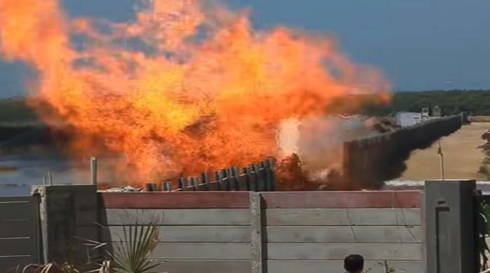 Chemical contamination detected in water from Karachi fire site