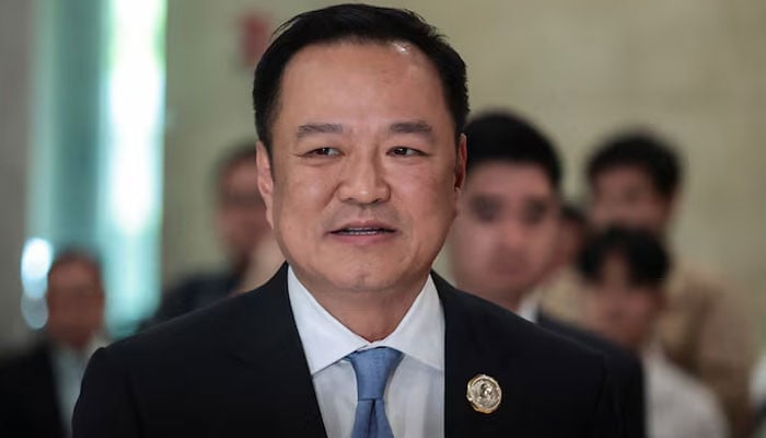 Conservative Thai tycoon wins parliament vote to become PM 1 Conservative Thai tycoon wins parliament vote to become PM