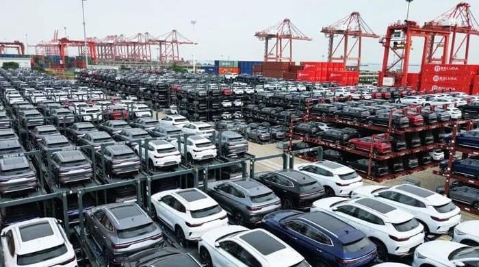 Experts warn proposal to ease used car imports could undermine climate goals