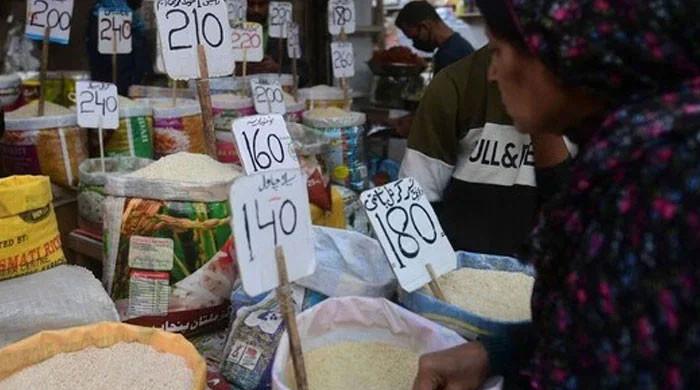 Food taxes may further expand informal sector, say experts