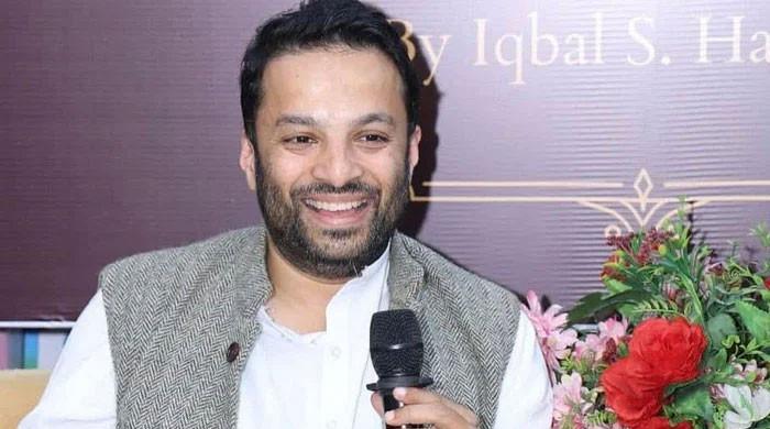 Indian professor arrested for criticising military briefing