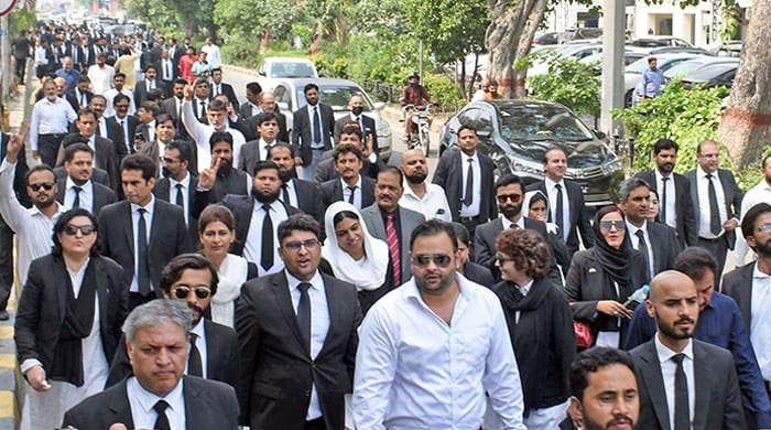 Lawyers convention announces protest on 10th