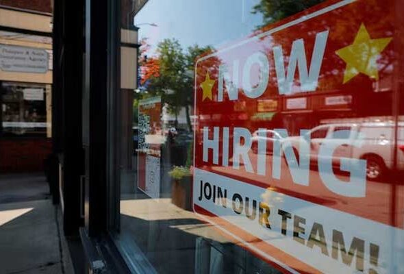 Moderate US job openings, weak hiring underscore labor market stagnation