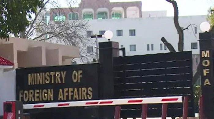 Modi's Gujarat comments trigger strong response from Pakistan