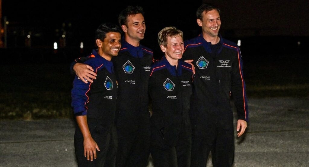Nasa veteran returns to Earth from ISS with diverse crew 1 Nasa veteran returns to Earth from ISS with diverse crew