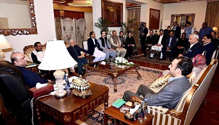 PPP 'secures' majority to form AJK govt as PTI forward bloc members join ranks 7 PPP 'secures' majority to form AJK govt as PTI forward bloc members join ranks