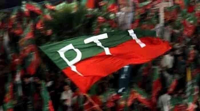 PTI accuses federal govt of pushing country to economic turmoil 1 PTI accuses federal govt of pushing country to economic turmoil