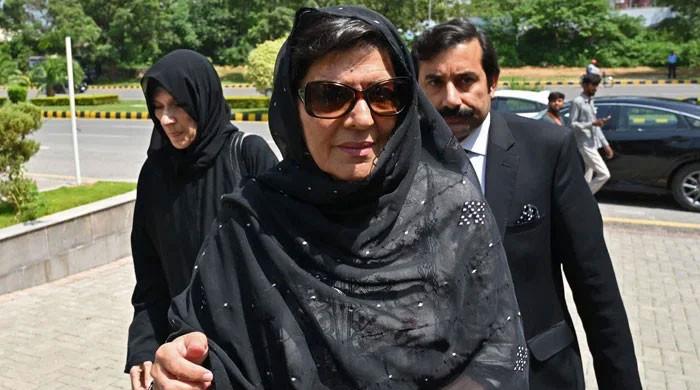 PTI workers, police clash near Adiala jail as sisters denied permission to meet Imran