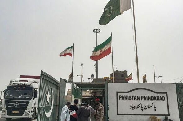 Pakistan faces higher risks than neighbours amid Iran-Israel tensions
