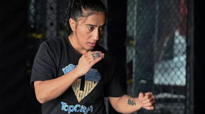 Pioneering Pakistan woman MMA fighter breaks barriers... and arms