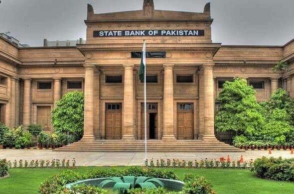 Protectionist US tariffs pose risk to country: SBP