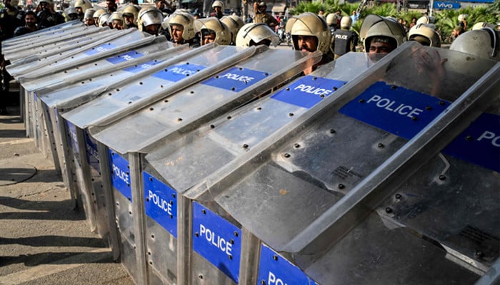 Punjab formally requests Centre to ban TLP amid protest call today