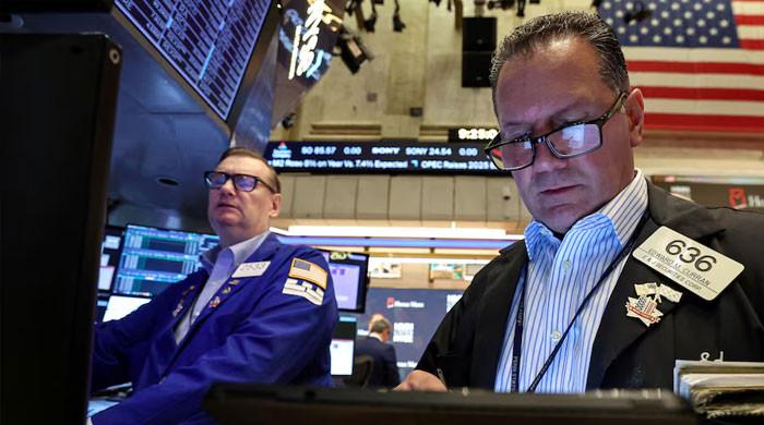 Shares rise, dollar struggles as investors consider tariff truce
