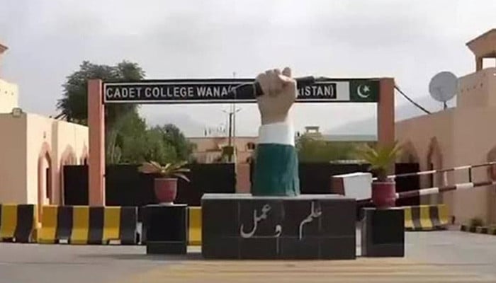 Three terrorists 'cornered' inside Wana Cadet College