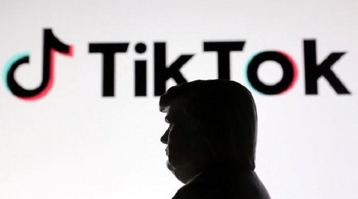 TikTok gets 90-day reprieve as Trump extends sale deadline