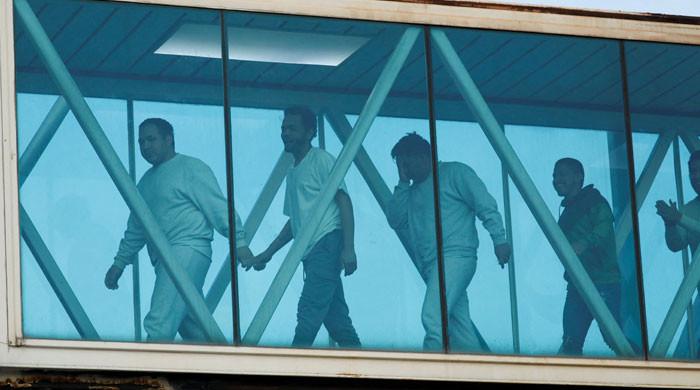 US top court allows Trump's deportation of migrants to third countries 1 US top court allows Trump's deportation of migrants to third countries