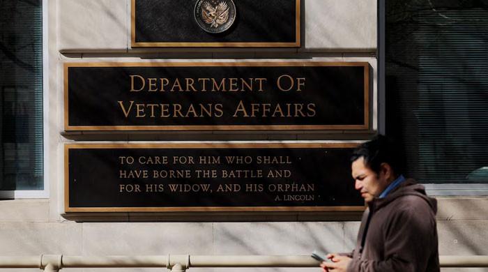 US veterans face service risks as 80,000 VA jobs set to go